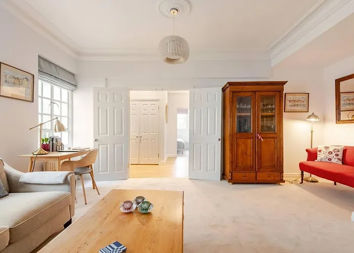 Nordic Regency Apartment
